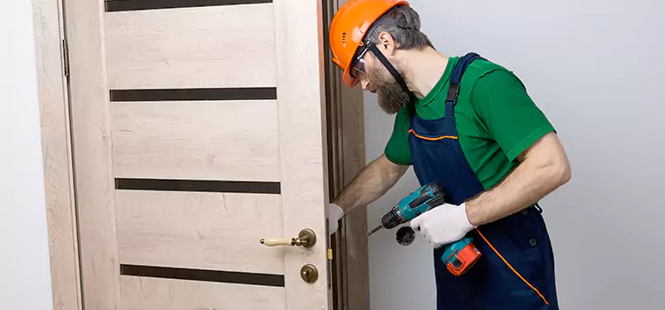 Replace Internal Door Handle with Lock Enid